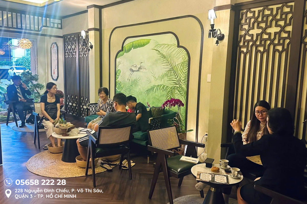 Bấm Huyệt Lòng Bàn Chân Chuyên Sâu TP.HCM - Mani Mani Spa 