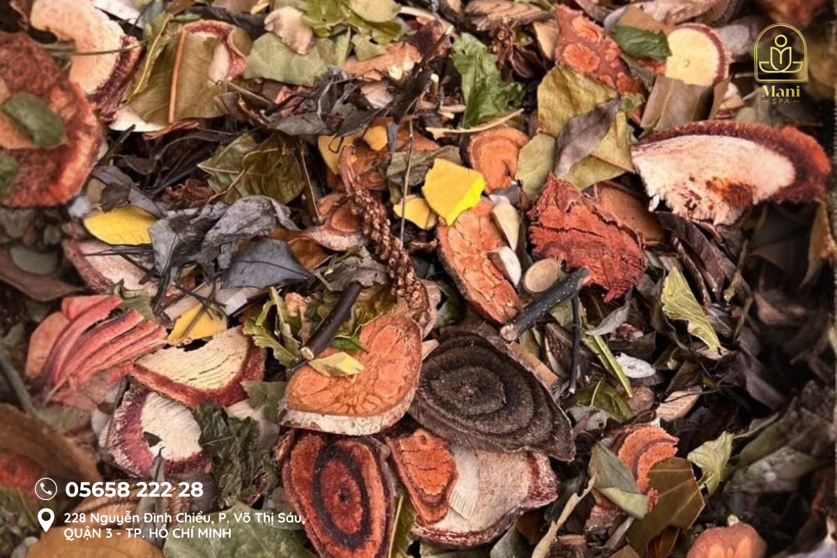 Tắm Lá Người Dao Ở Đâu Tại TP.HCM – Review Chi Tiết